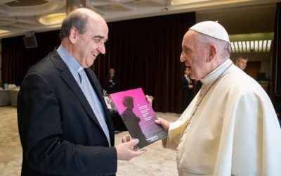 El Papa recibe el documento “Sínodo escolapio de los Jóvenes”